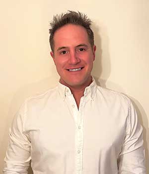 Simon Bernal, Global Executive Director & CFO of Toaster profile